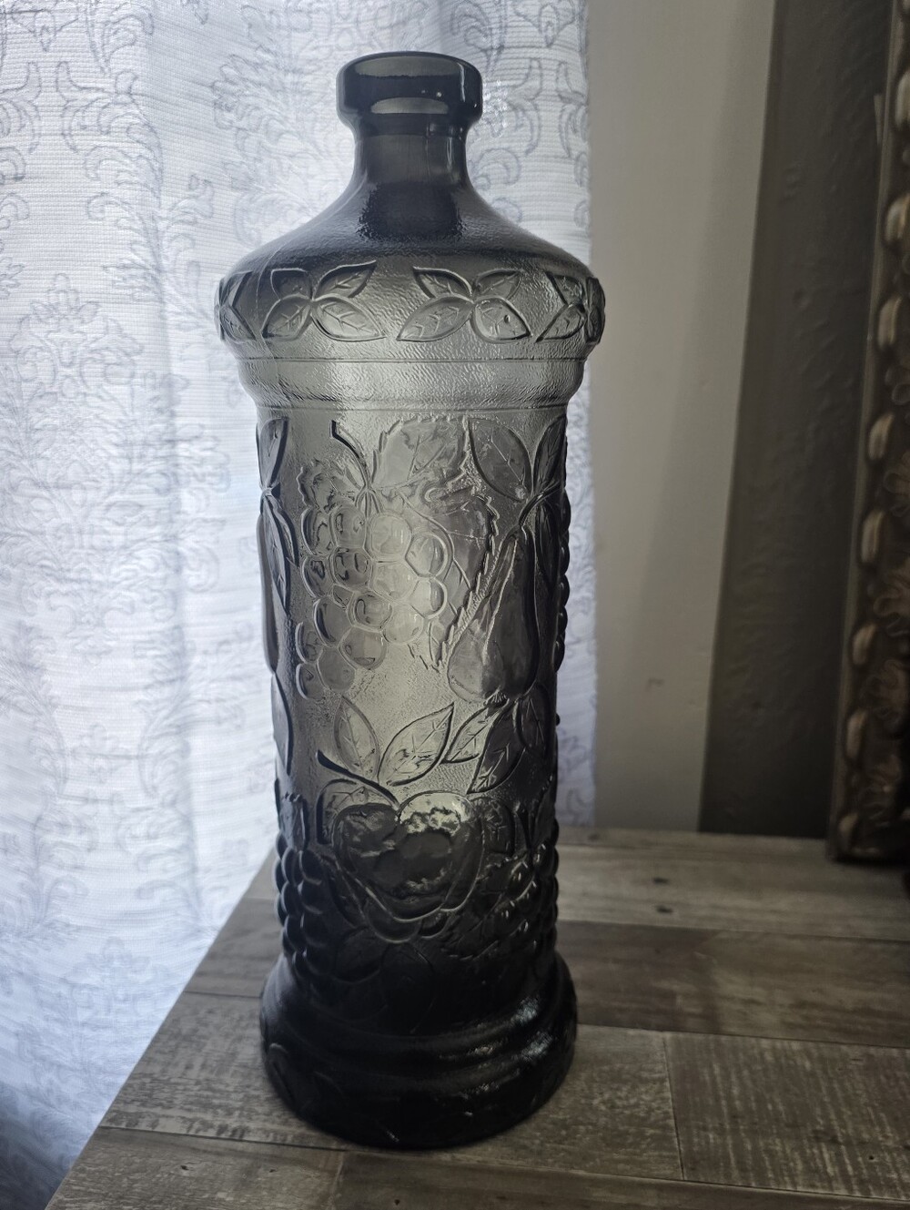 Vintage 15" mid-century Italian Empoli smoke gray glass decanter Genie bottle
